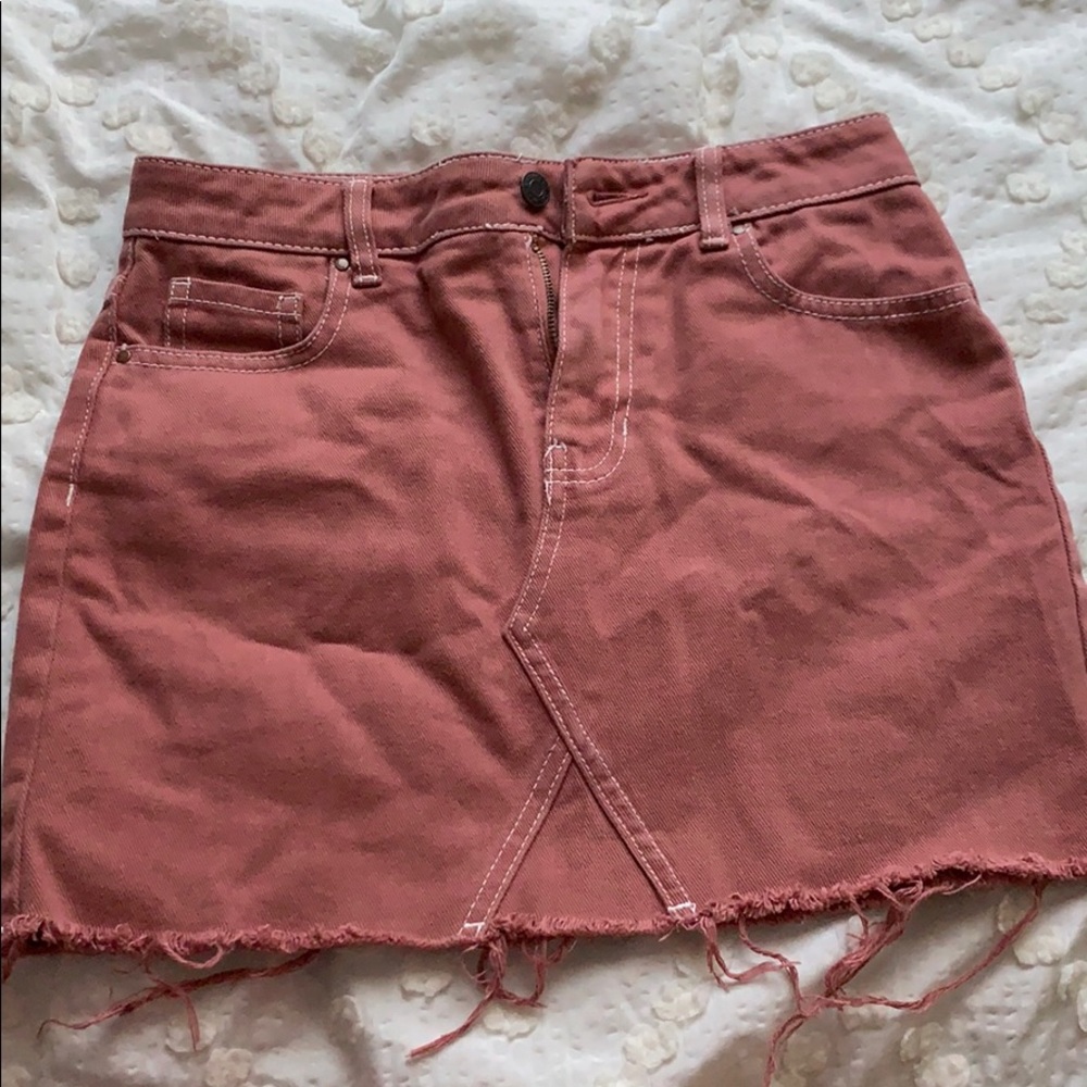 pink skirt